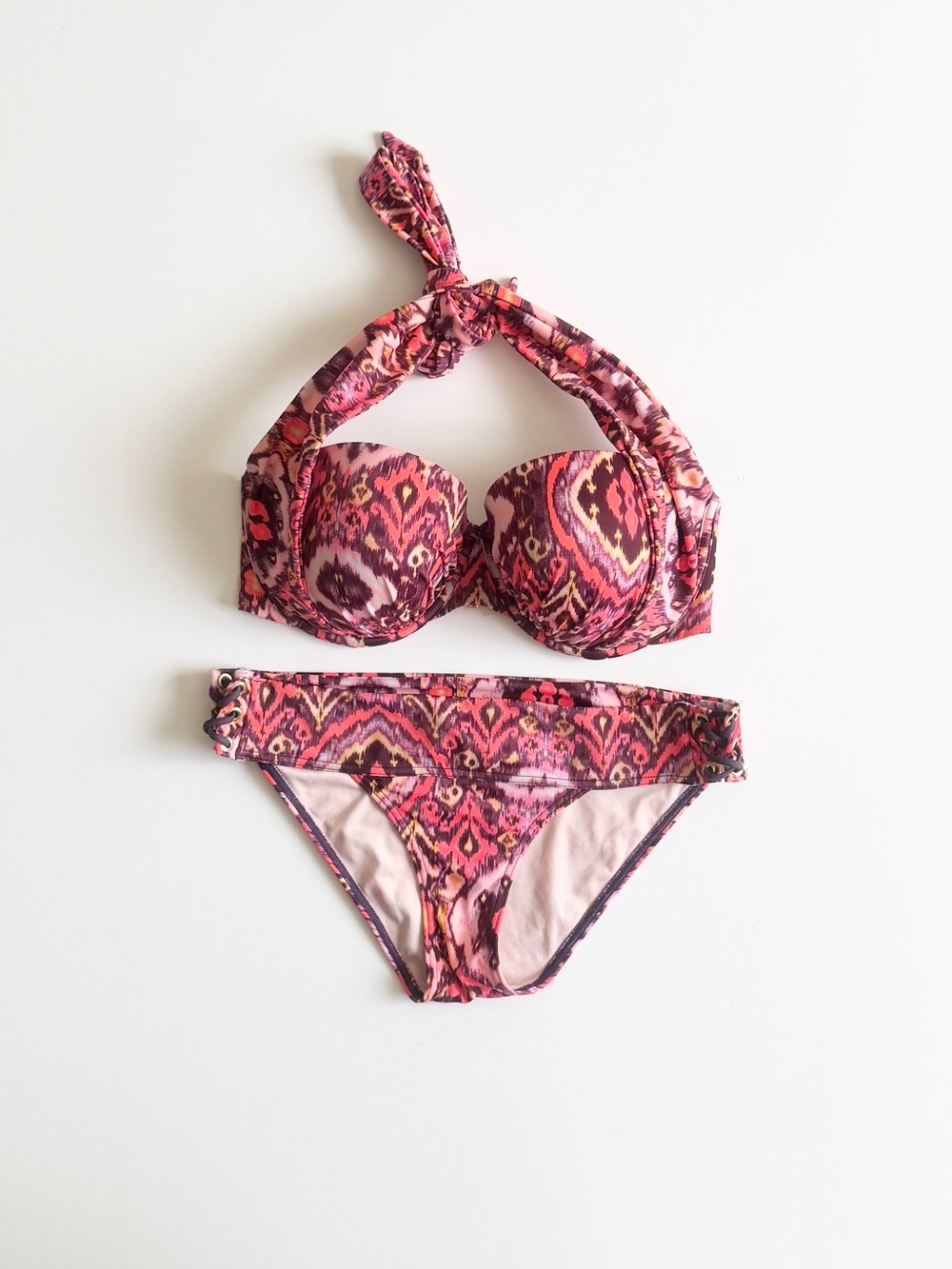 34DD SMALL Victoria’s Secret flame Ikat bathing suit bikini set
